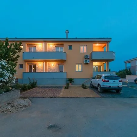 Maestral 70m From The - By Ta Leut Agency Apartamento Privlaka (Zadar)